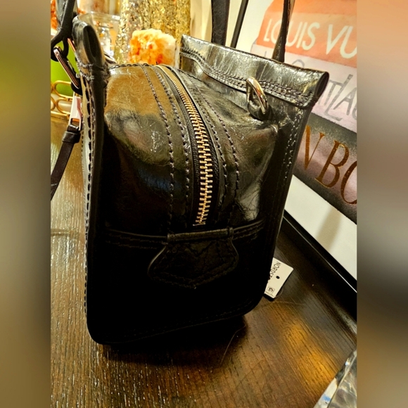 Marc Jacobs  Black Leather Satchel. - Picture 5 of 9